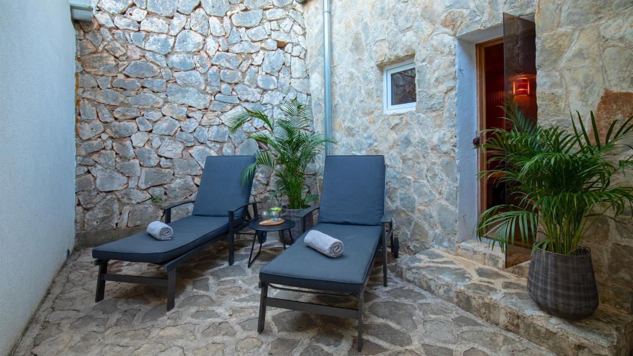 Scardona Park Luxury Accommodation Skradin Exterior photo